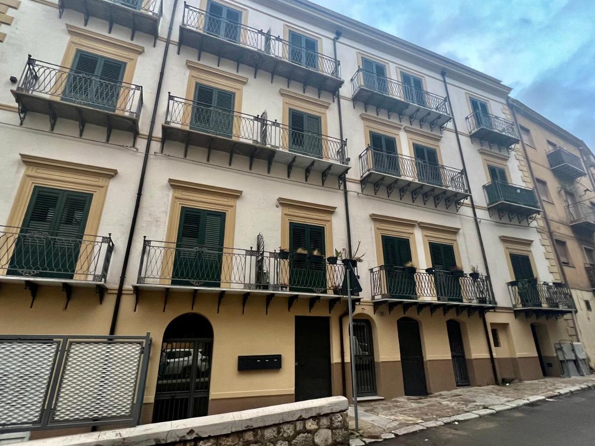 Guest House Colonna Palermo Exterior photo